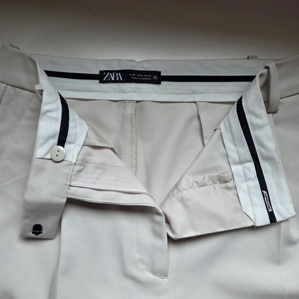 Zara Wide Leg High Waisted Trousers - Picture 8 of 9